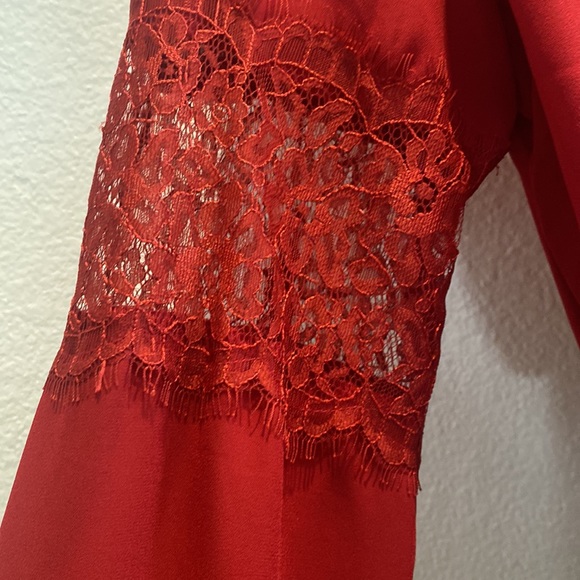🎈Express lace Long Sleeve Elastic Waist Red Keyhole Pleated Dress Size Medium. - Picture 10 of 13
